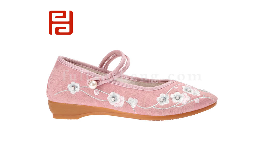 福連升老北京布鞋時(shí)尚尖頭民族風(fēng)繡花鞋女鞋圖片