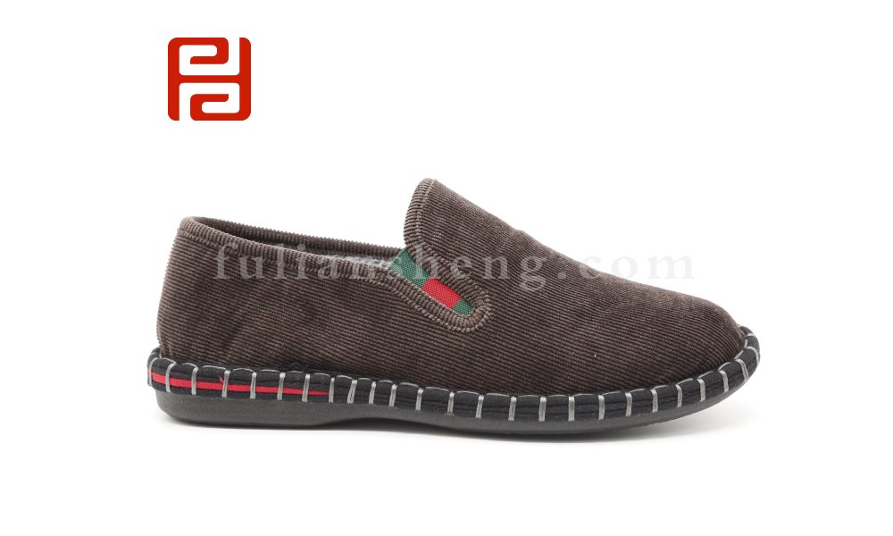 福連升老北京布鞋男精神小伙社會(huì)保暖中國(guó)風(fēng)一腳蹬休閑鞋圖片