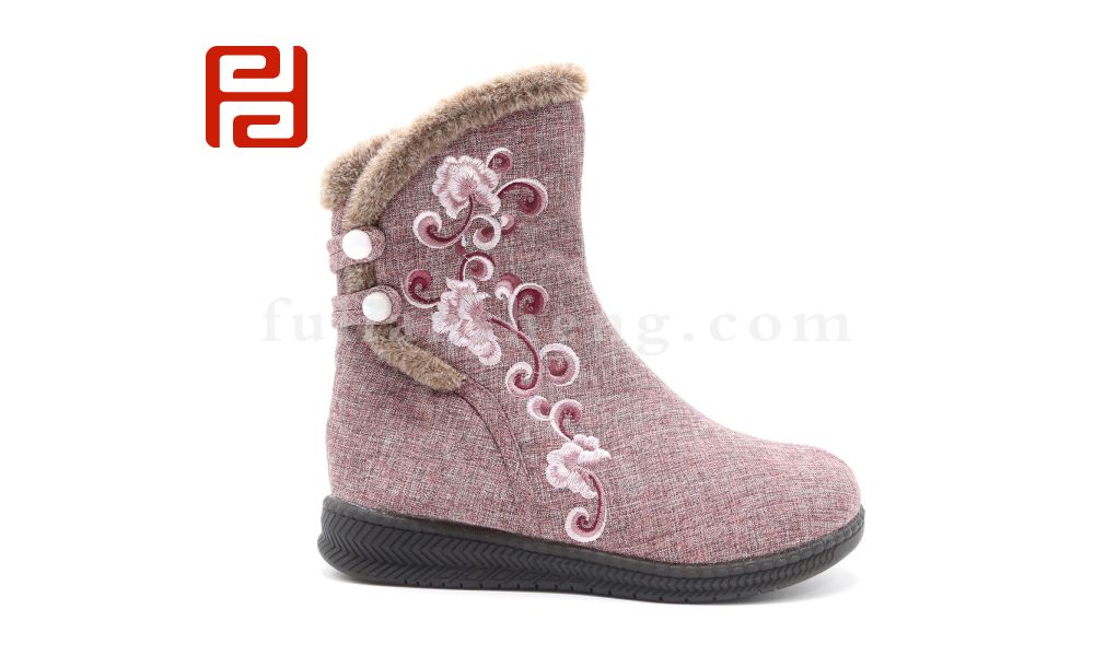 福連升老北京布鞋冬季加絨保暖中國(guó)風(fēng)刺繡短靴女款圖片