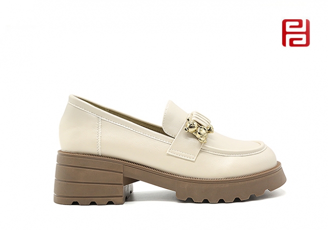 福連升時尚休閑女鞋 中跟厚底樂福鞋單鞋