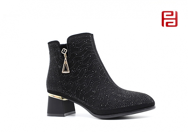 福連升冬季新款輕松工作女鞋魅力時(shí)裝時(shí)裝鞋