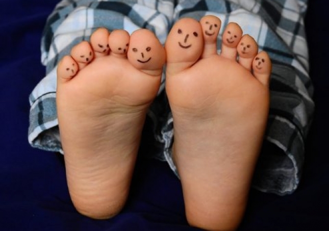 中年人保持足部健康應(yīng)該怎么做？