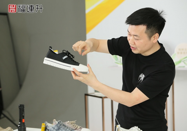 一雙鞋子，決定合腳的第一要素就是要有好的楦型