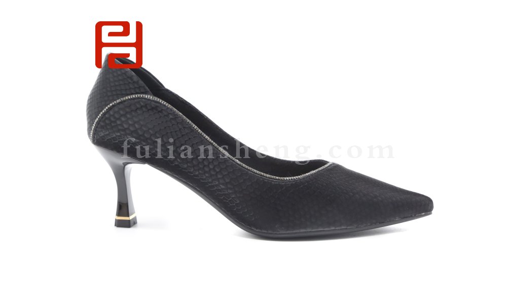 春季新款時(shí)尚淺口高跟女鞋商務(wù)細(xì)跟套腳通勤女單鞋                                   